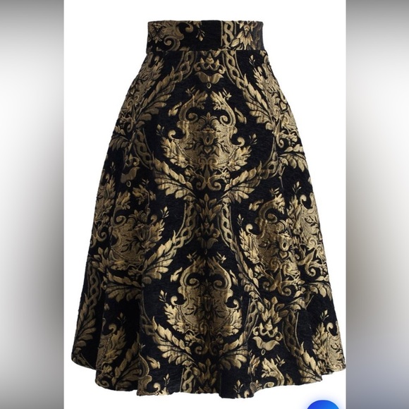 COPY - Chicwish Jaquard gold and black skirt - Picture 5 of 5